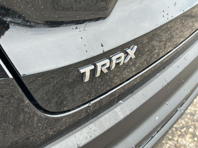 Photo of 2024 Mosaic Black Metallic Chevrolet Trax