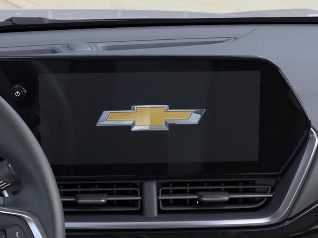 Photo of 2026 Summit White Chevrolet Trax