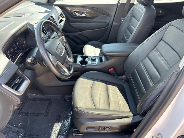 Photo of 2022 White Frost Tri-Coat GMC Terrain
