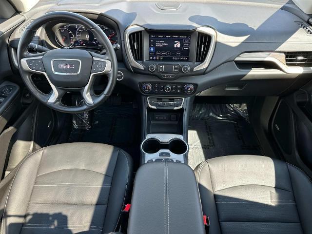 Photo of 2022 White Frost Tri-Coat GMC Terrain