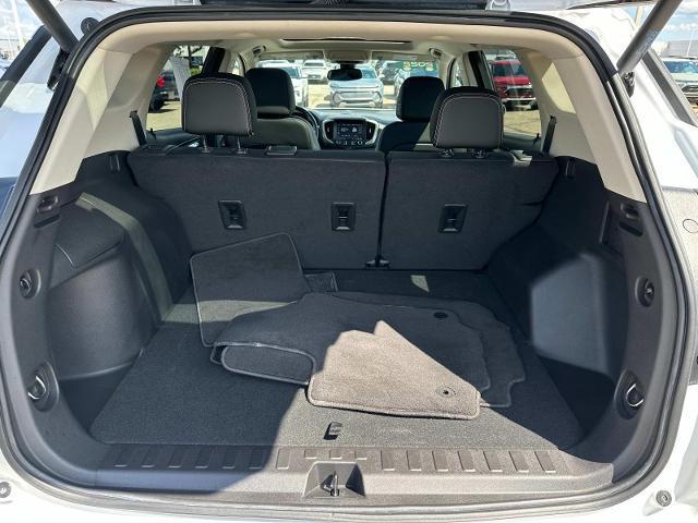Photo of 2022 White Frost Tri-Coat GMC Terrain