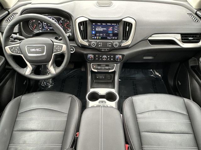 Photo of 2023 Summit White GMC Terrain