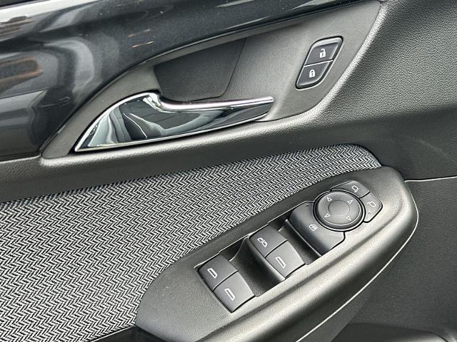 Photo of 2024 Sterling Gray Metallic Chevrolet Trailblazer