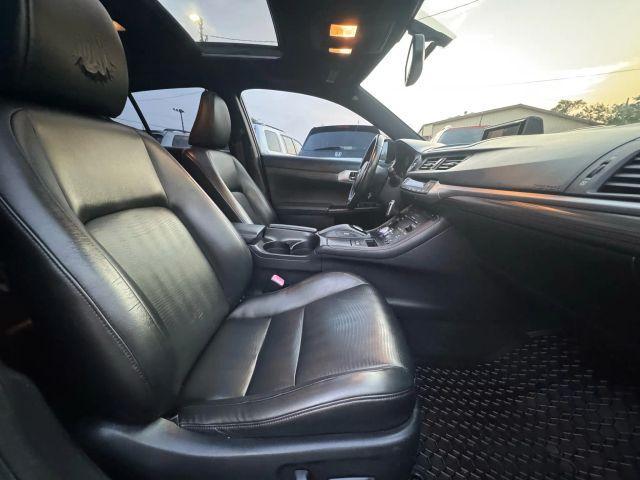 Photo of 2013 Black Lexus CT 200h