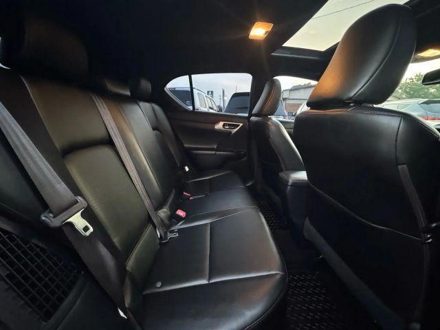 Photo of 2013 Black Lexus CT 200h