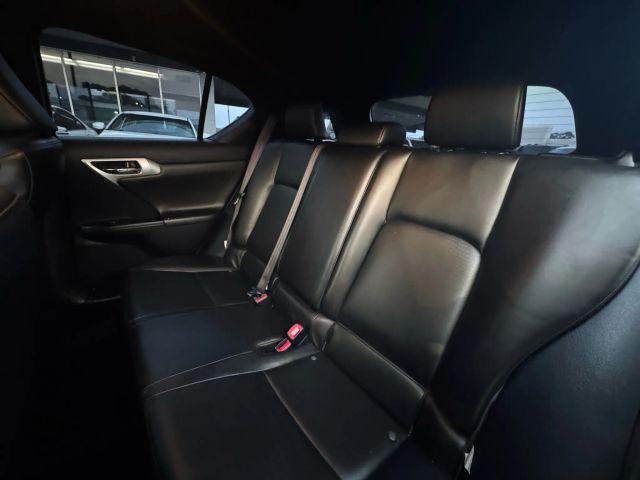 Photo of 2013 Black Lexus CT 200h