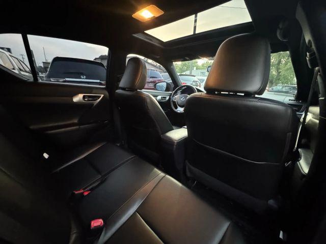 Photo of 2013 Black Lexus CT 200h