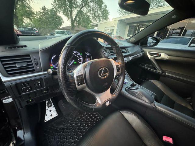 Photo of 2013 Black Lexus CT 200h