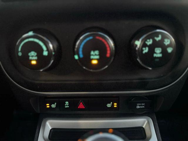 Photo of 2017 Silver Jeep Compass