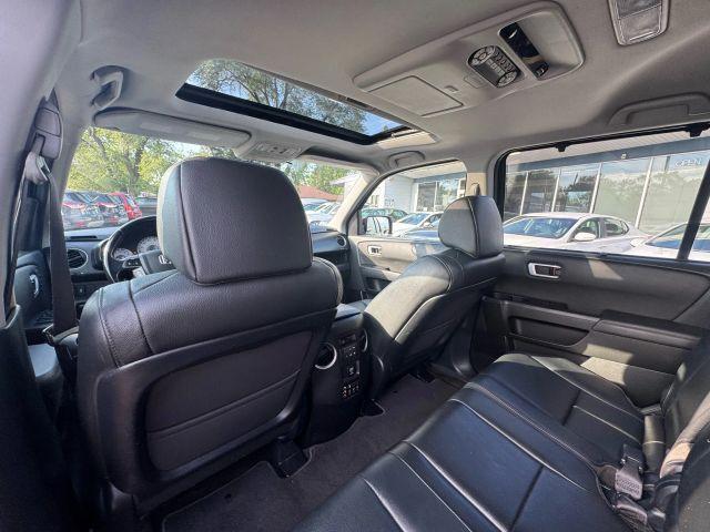 Photo of 2013 Burgundy Honda Pilot