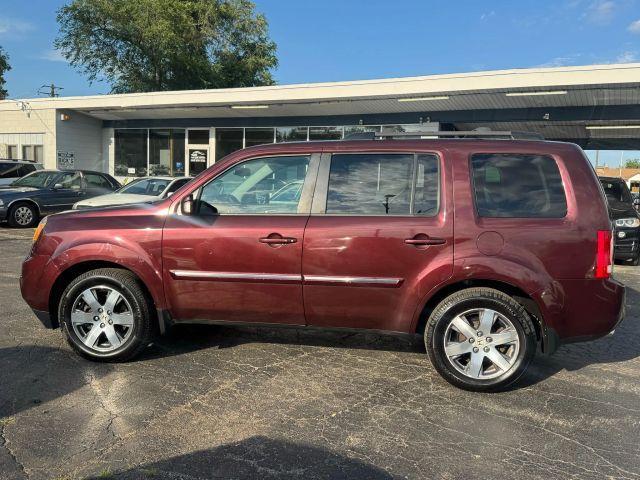 Photo of 2013 Burgundy Honda Pilot