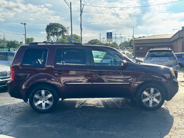 Photo of 2013 Burgundy Honda Pilot