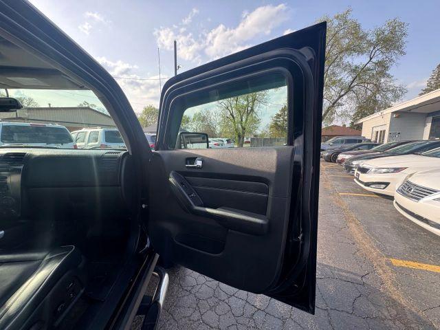 Photo of 2009 Black Hummer H3