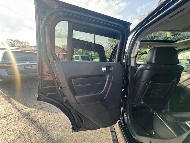 Photo of 2009 Black Hummer H3