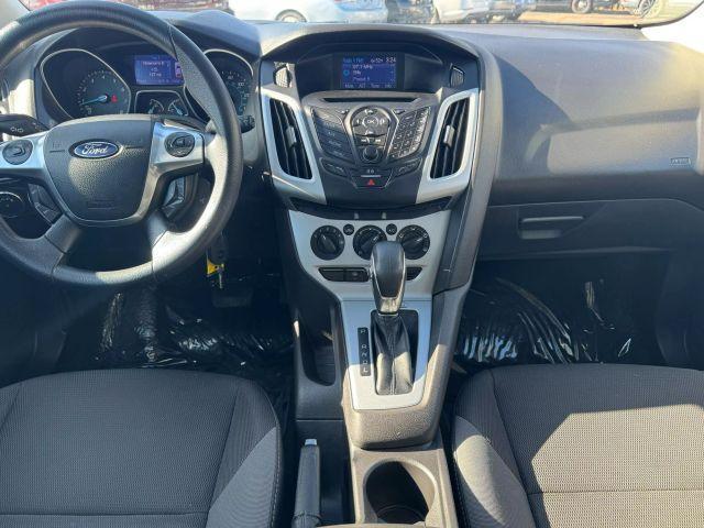 Photo of 2013 Ingot Silver Metallic Ford Focus