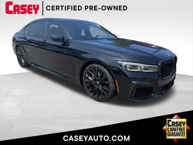 2022 BMW 740