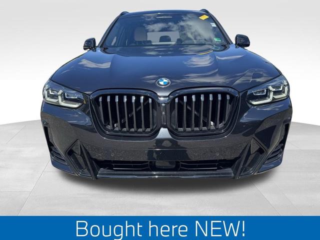 Photo of 2024 Black Sapphire Metallic BMW X3