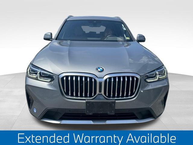 Photo of 2023 Skyscraper Gray Metallic BMW X3