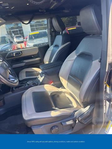 Photo of 2021 ANTIMATTER BLUE METALLIC Ford Bronco