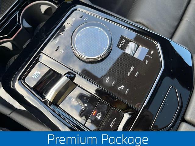 Photo of 2026 Tanzanite Blue II Metallic BMW i5