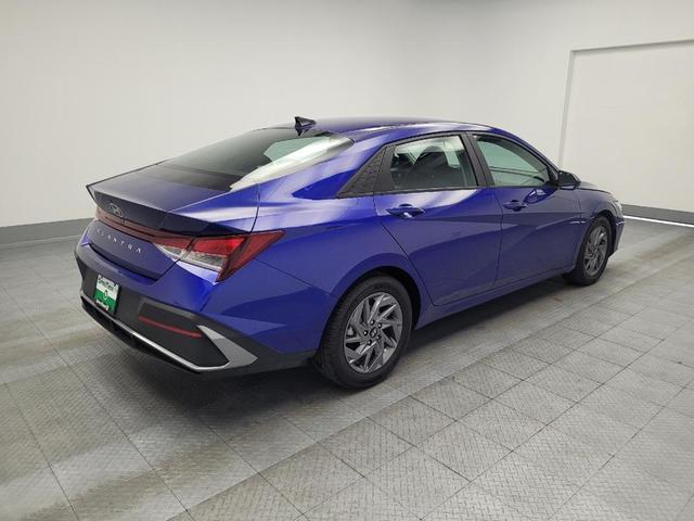 Photo of 2024 Intense Blue Hyundai ELANTRA