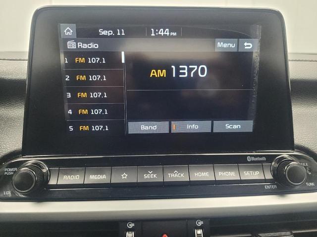 Photo of 2021 Clear White Kia Forte