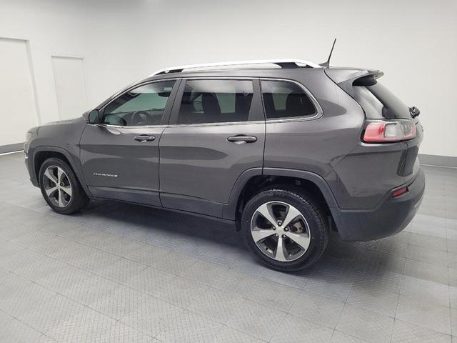 Photo of 2019 Gray Jeep Cherokee