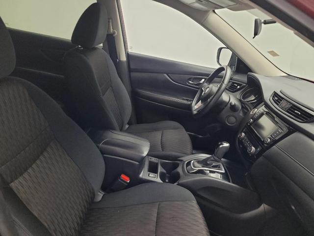 Photo of 2018 Scarlet Ember Nissan Rogue
