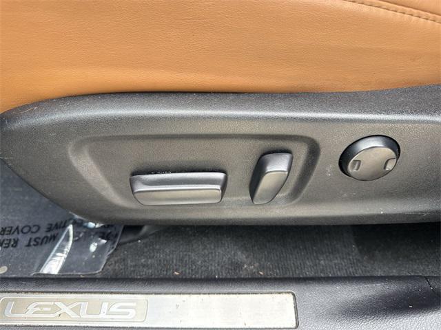 Photo of 2022 Nori Green Pearl Lexus RX 350