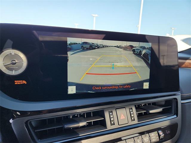 Photo of 2025 Nightfall Mica Lexus ES 350