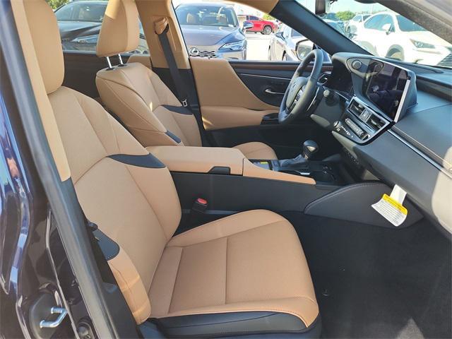 Photo of 2025 Nightfall Mica Lexus ES 350