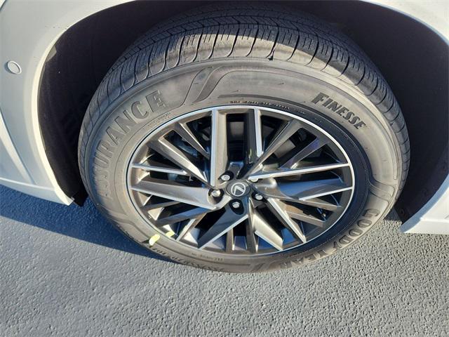 Photo of 2026 Wind Chill Pearl Lexus TX 350