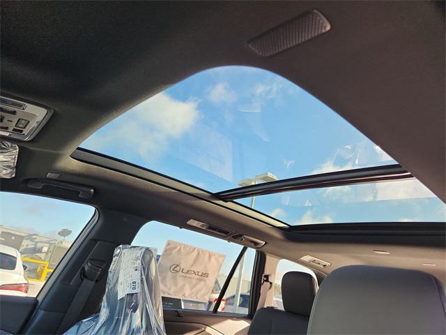 Photo of 2026 Wind Chill Pearl Lexus TX 350