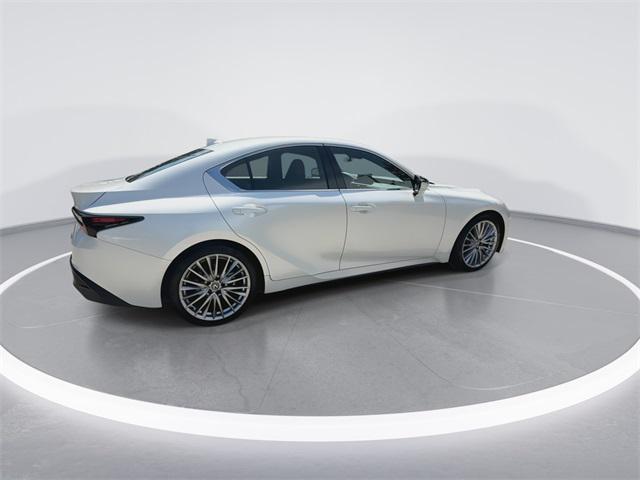 Photo of 2023 Eminent White Pearl Lexus IS 300
