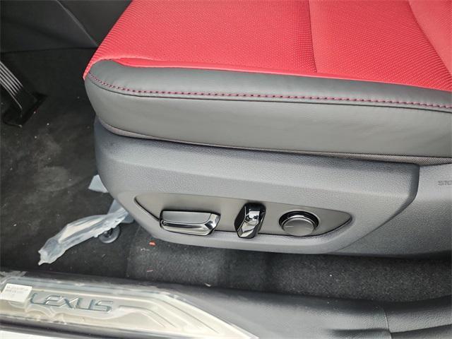 Photo of 2025 Eminent White Pearl Lexus NX 250