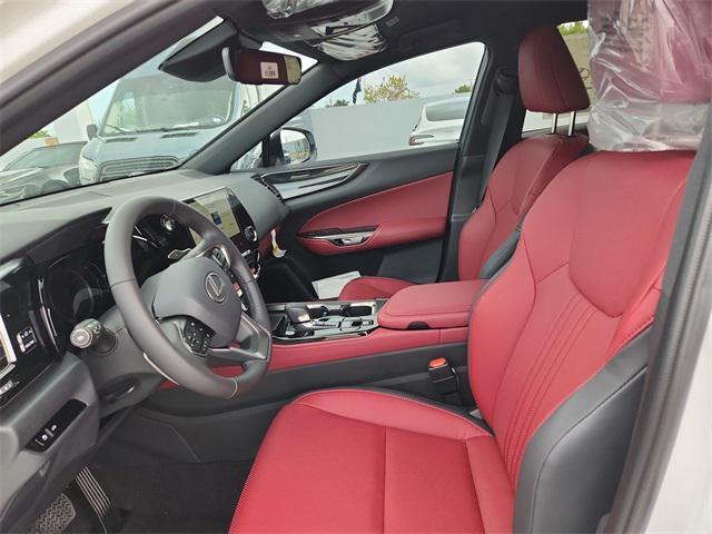 Photo of 2025 Eminent White Pearl Lexus NX 250