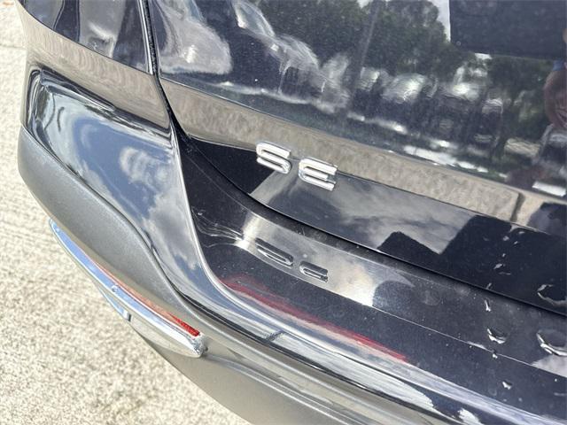 Photo of 2022 Deep Black Volkswagen Taos