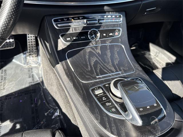Photo of 2018 Black Mercedes-Benz E-Class