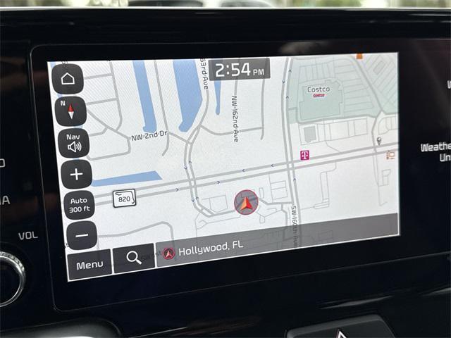 Photo of 2022 Wolf Gray Kia Sorento