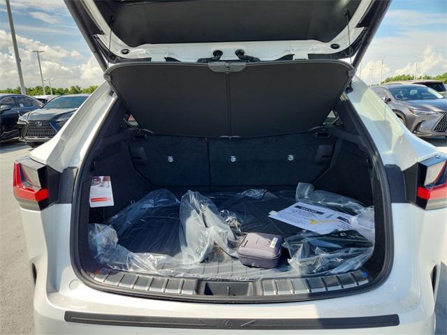 Photo of 2025 Eminent White Pearl Lexus NX 250