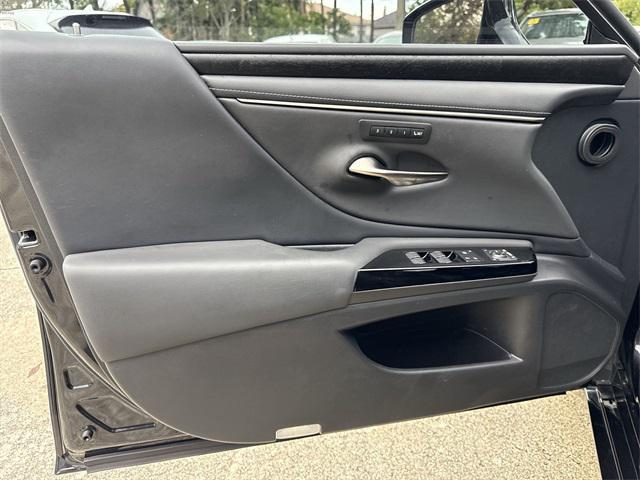 Photo of 2023 Caviar Lexus ES 350