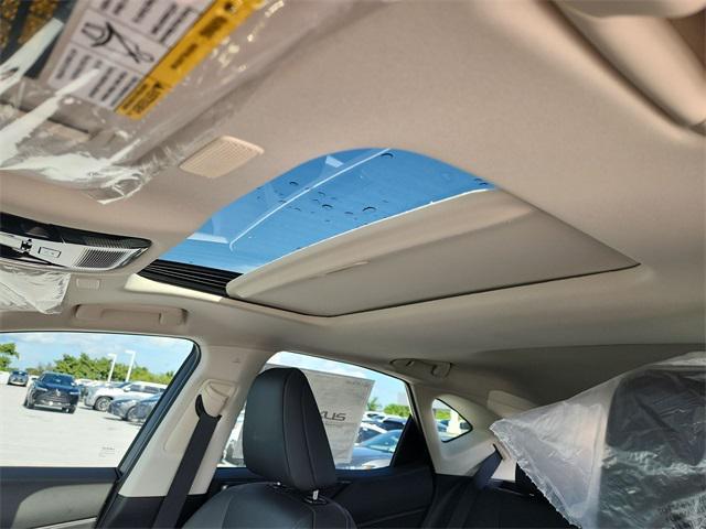 Photo of 2025 Redline Lexus NX 350h