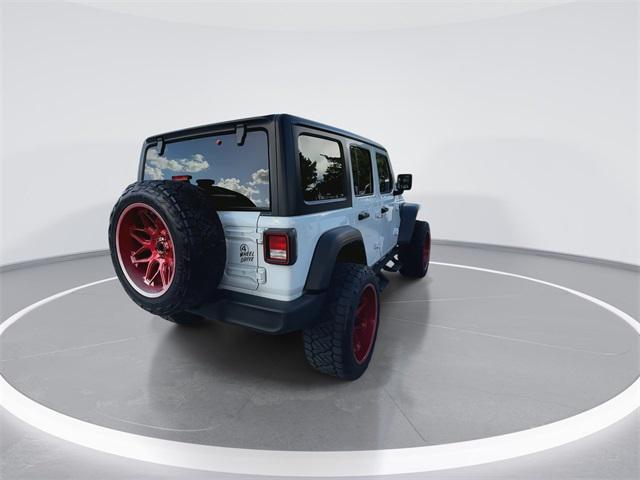 Photo of 2021 Bright White Clearcoat Jeep Wrangler
