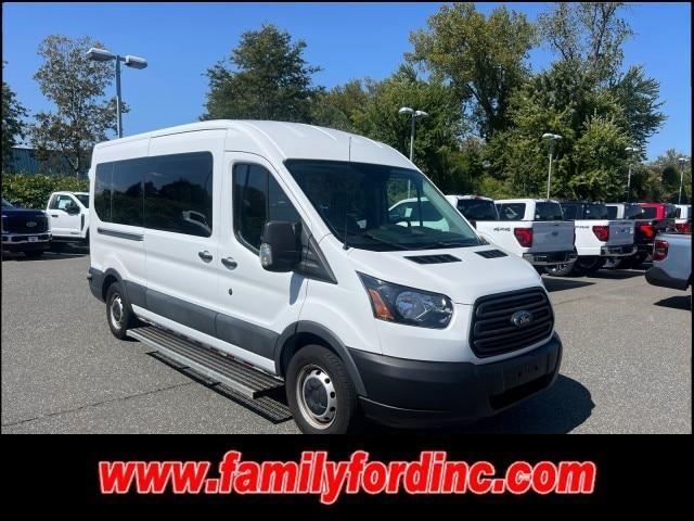 Photo of 2017 Oxford White Ford Transit-350