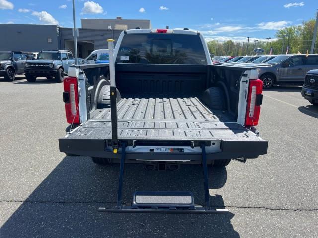 Photo of 2025 Star White Ford F-350