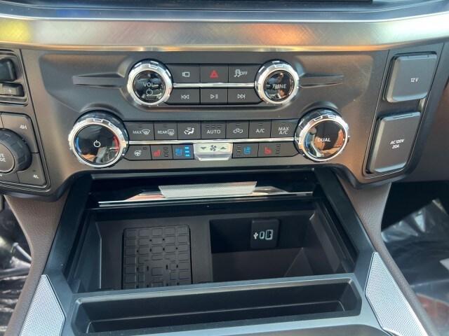 Photo of 2025 Star White Ford F-350