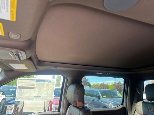 Photo of 2025 Star White Ford F-350
