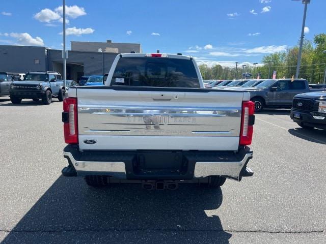 Photo of 2025 Star White Ford F-350