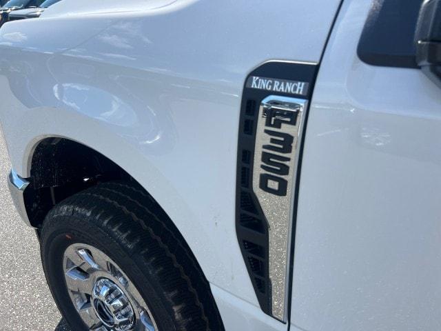 Photo of 2025 Star White Ford F-350