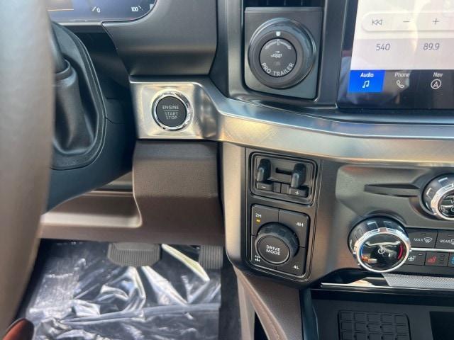 Photo of 2025 Star White Ford F-350